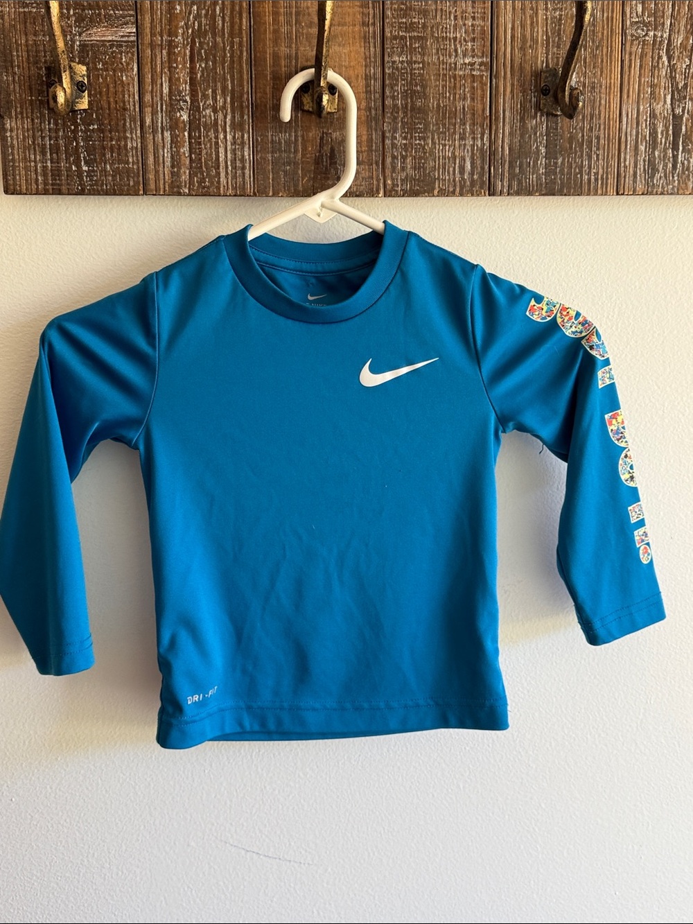 Nike Kids Teal Long-Sleeve shirt 3T